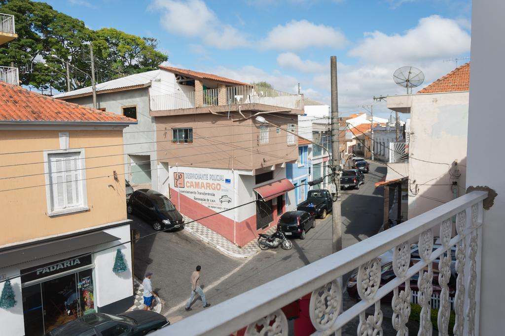 Pousada Lourenco Nazare Paulista Exterior photo